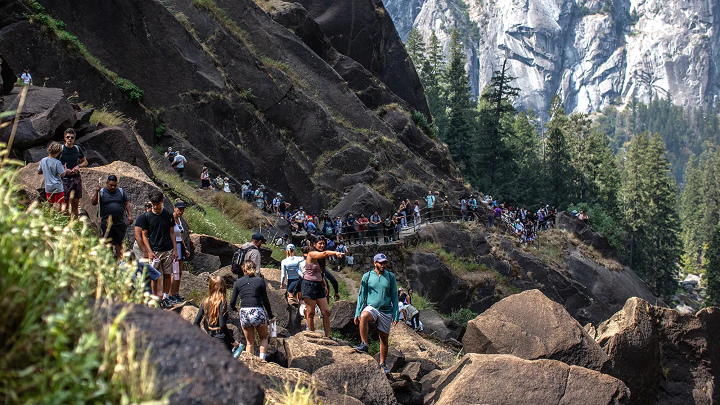 One Of America’s Most Beautiful National Parks Now Facing Disneyland-level Crowds
