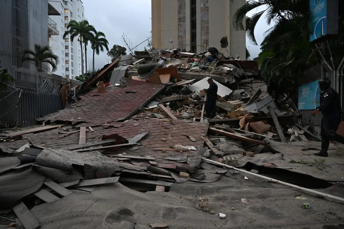 “Heavy Casualties” After Massive Twin Quakes Rock Venezuela, Topple Buildings…