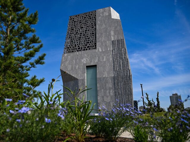 Far-Left ‘Guardian’ Mocks Obama Library As $850 Million ‘Klingon Prison’