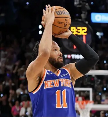 Knicks Win First NBA Championship In 53 Years