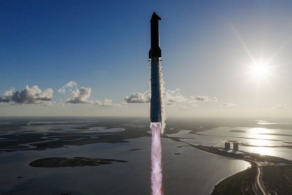 SpaceX Stock Looks To Continue Momentum After Surpassing Amazon In Market Cap