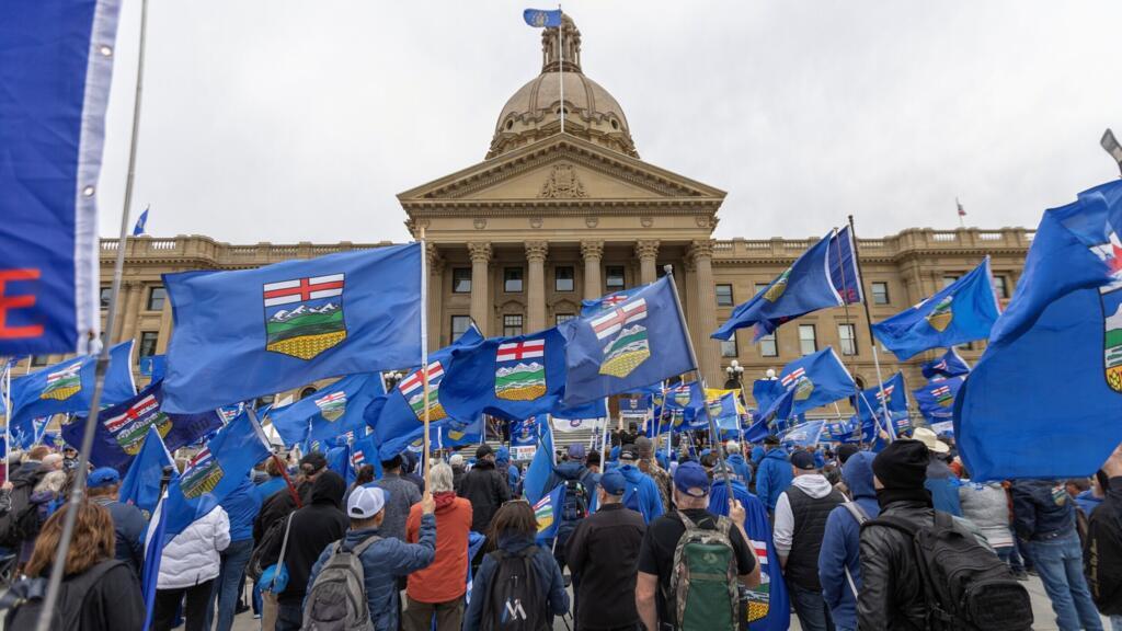 Alberta Votes To Remain A Part Of Canada